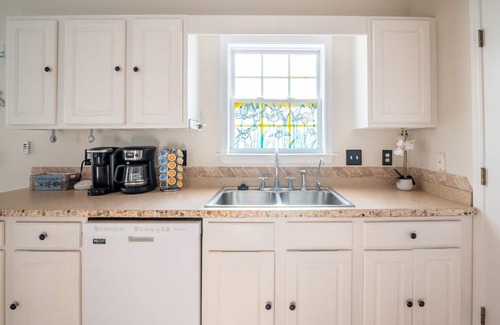 Carolina Beach House | Pet Friendly - Short walk to the beach!
