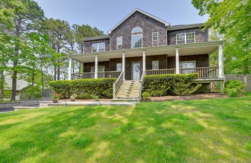 Shinnecock Hills House | Pet-Friendly Southampton Paradise with Pool!