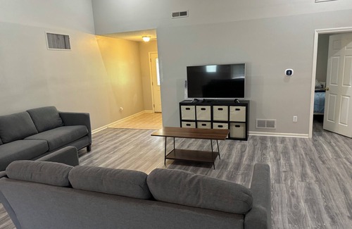 Columbia House | Pet-Friendly SW Home, 13 Mins to Mizzou