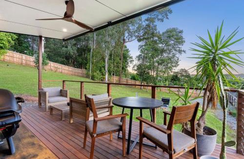 Bli Bli House | Pet-Friendly Tiny H & Fire Pit