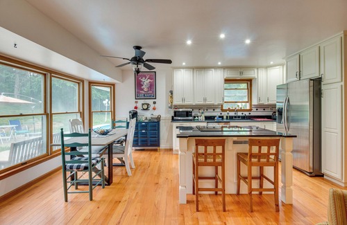 Union House | Pet-Friendly Union Vacation Rental with Pool!