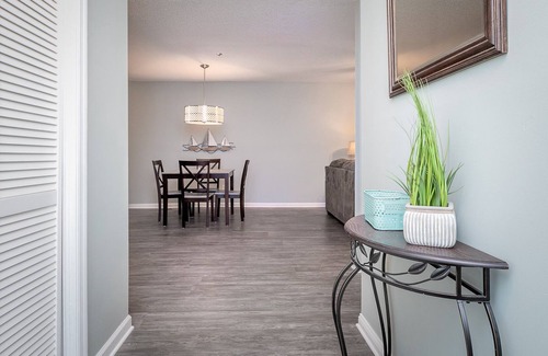 Hilton Head Island Condo | Pet Friendly - Near the Beach 2 Bed/2 Bath TreeTops Condo