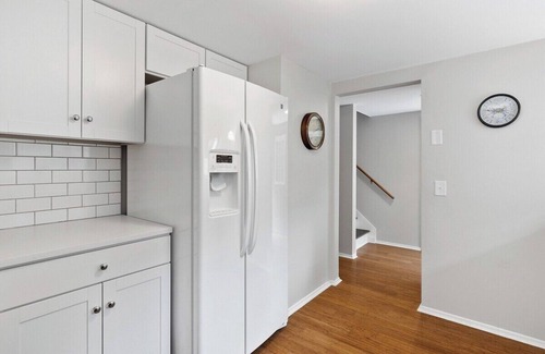 Folly Field House | Pet Friendly Folly Field Beach Stones Throw Villa 3 bed 2 & one half bath