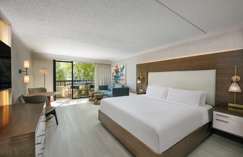 Shipyard Plantation Hotel | Pet-friendly Accommodation! Lagoon Swimming Pool, Shuttle Servive, Spa Onsite!
