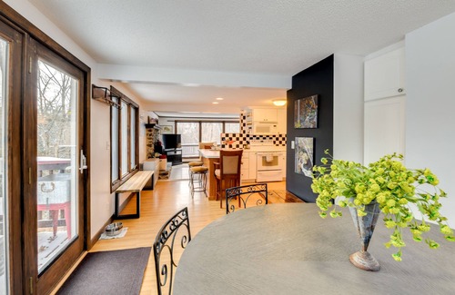 Montgomery Center House | Pet-Friendly Home w/Deck: 4 Mi to Jay Peak Resort