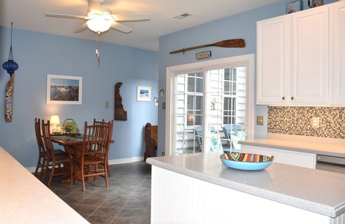 Villages of Five Points House | PET FRIENDLY Villages of Five Points Townhome