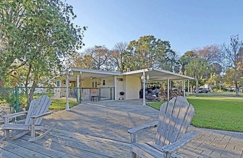 Yankeetown House | PET FRIENDLY WATERFRONT HOUSE WITH DOCKS & RAMPS MINS TO GULF,NR CRYSTAL RIVER