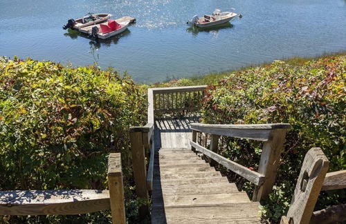 West Chatham House | Pet Friendly Waterfront Overlooking Oyster River