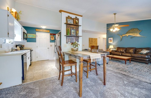 Silver Lake House | Pet-Friendly Wilmington Home w/Fenced Yard!