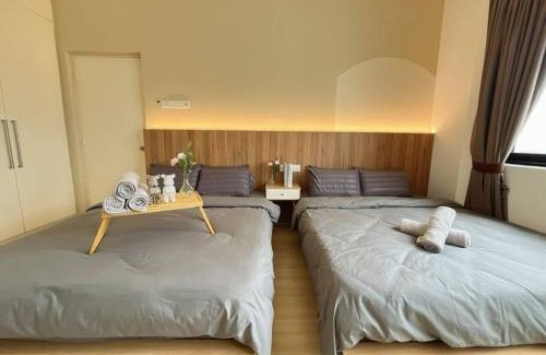 The Strand Apartment | Petaling Jaya 1-12pax Muji design 3 room 1 min to Sunway Giza