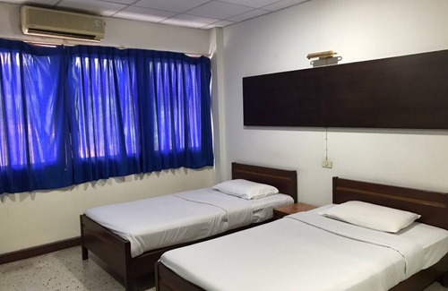 Phitsanulok Hotel | Petch Pailyn Hotel