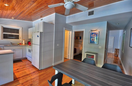 Uptown - Upper Duval Cottage | Pete's East Cottage: Cypress east cottage steps from Duval