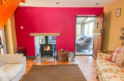 Youlgreave House | PETERS LEA, family friendly, luxury holiday cottage in Bakewell