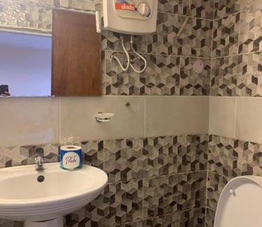 Akropong House | Peters Rock Ecolodge