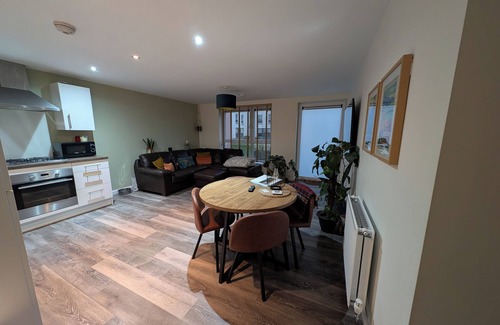 Central Aberdeen Apartment | PetFriendly 1BedApt - 5 Min from beach Aberdeen
