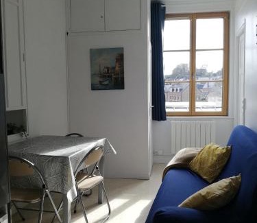Veules-les-Roses Apartment | Petit appartement en bord 2 mer.