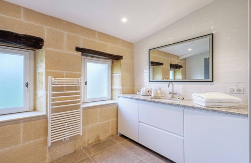 Guillac Cabin | Petit Beythies – Maison proche de St-Émilion