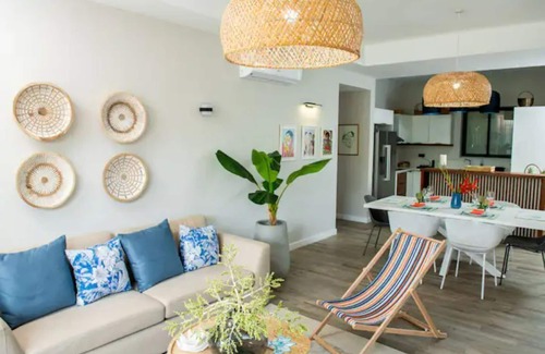 Belle Mare Apartment | Petit Bijou, Pieds Dans Leau, Plage Paradisiaque