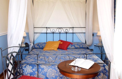 Montecatini Terme House | Petit Château