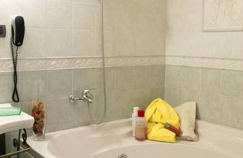 Montecatini Terme House | Petit Château