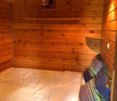 Saint-Nectaire Ski Chalet | Petit chalet cabane aux milieux des cimes