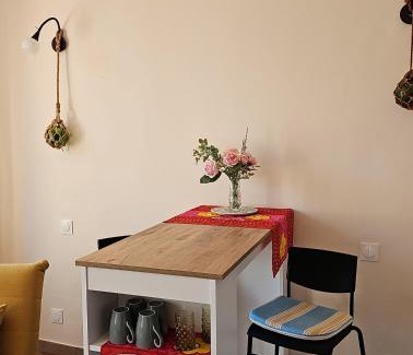 Saint-Henri Apartment | Petit cocon à Mourepiane