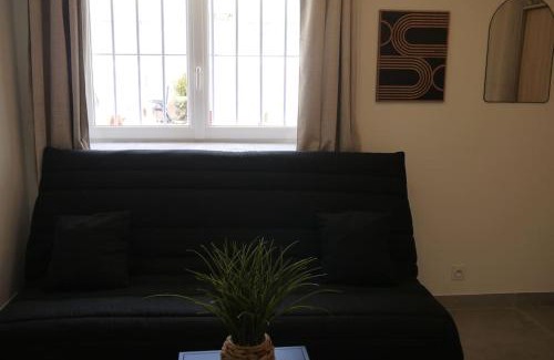 La Crau Apartment | Petit cocon douillet climatisé pour 2 pers