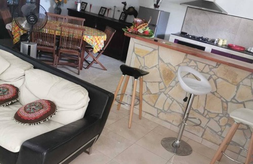 Saint-Esprit House | PETIT COLIBRI - Apartment/Downstairs Villa Air Conditioned - Calm and serenity