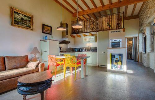 Peyrins House | Petit Gite De La Renaissante
