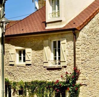 Chassagne-Montrachet House | Petit Montrachet