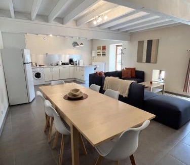 Bourg-Charente House | Petit Moulin De Veillard
