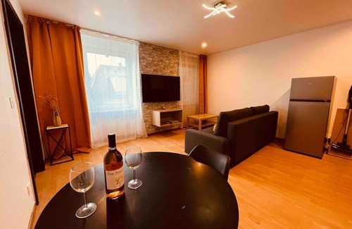 Mulhouse Apartment | Petit Mulhouse 301