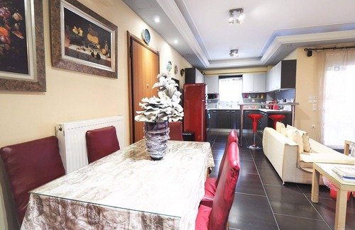 Metaxourgio Apartment | Petit Palais 2, central, 3 bedrooms, terrace, metro at 50m