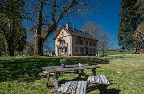 Saint-Saulge House | Petit Savigny