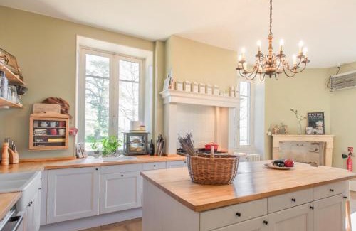 Saint-Saulge House | Petit Savigny