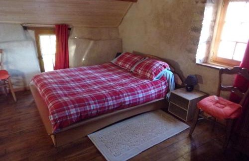 Saint-Georges Nigremont House | Petite Ferme d'Autrefois