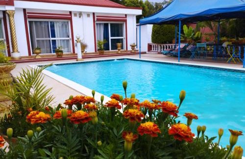 Ambohibao House | Petite Flower Guest House