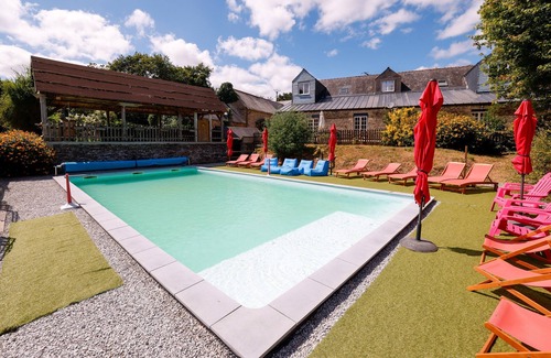 Cleguerec Cottage | Petite house 'Bakehouse' with shared pool, shared terrace and Wi-Fi