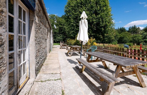 Cleguerec Cottage | Petite house 'Bakehouse' with shared pool, shared terrace and Wi-Fi