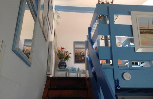 Pyla-sur-Mer House | Petite maison bleue Dune du Pyla 4 personnes 2 vélos