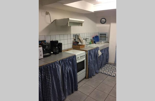 Limoux House | Petite Maison Bleue Limoux
