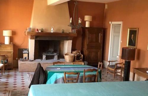 Fleurie House | Petite Maison du Château des Moriers