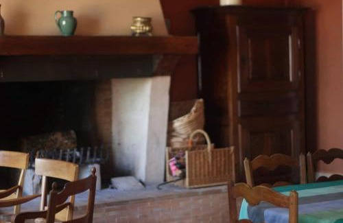Fleurie House | Petite Maison du Château des Moriers