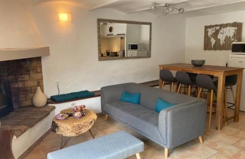 Plaisians House | Petite Maison en Provence