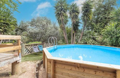 Banyuls-dels-Aspres Ski Chalet | Petite maison de bois