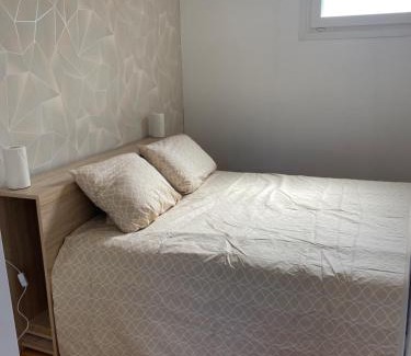 Bourges House | Petite maison, quartier calme.