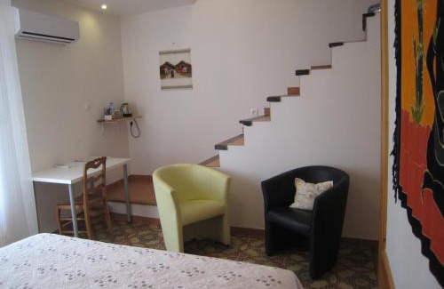 Saint-Pargoire Bed & Breakfast | Petite Suite Douillette