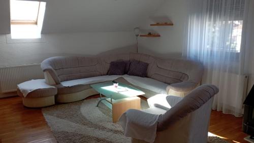 Livno Apartment | Petra