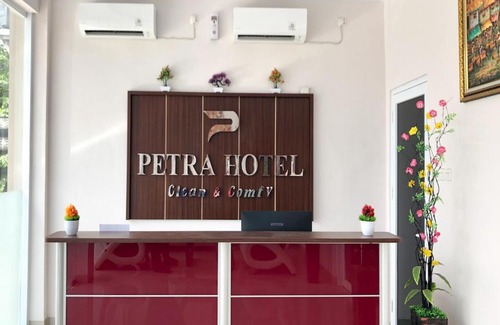 Tegal Hotel | PETRA HOTEL