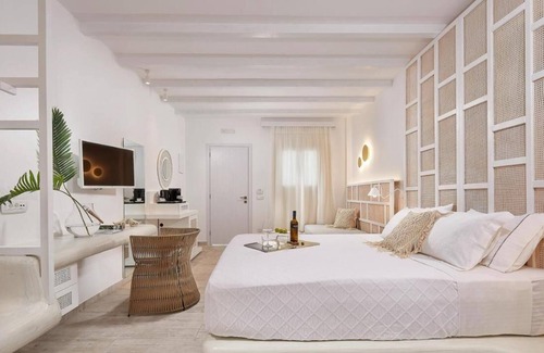 Agios Georgios House | Petri Suites Comfort Suite Garden View BB 3 people